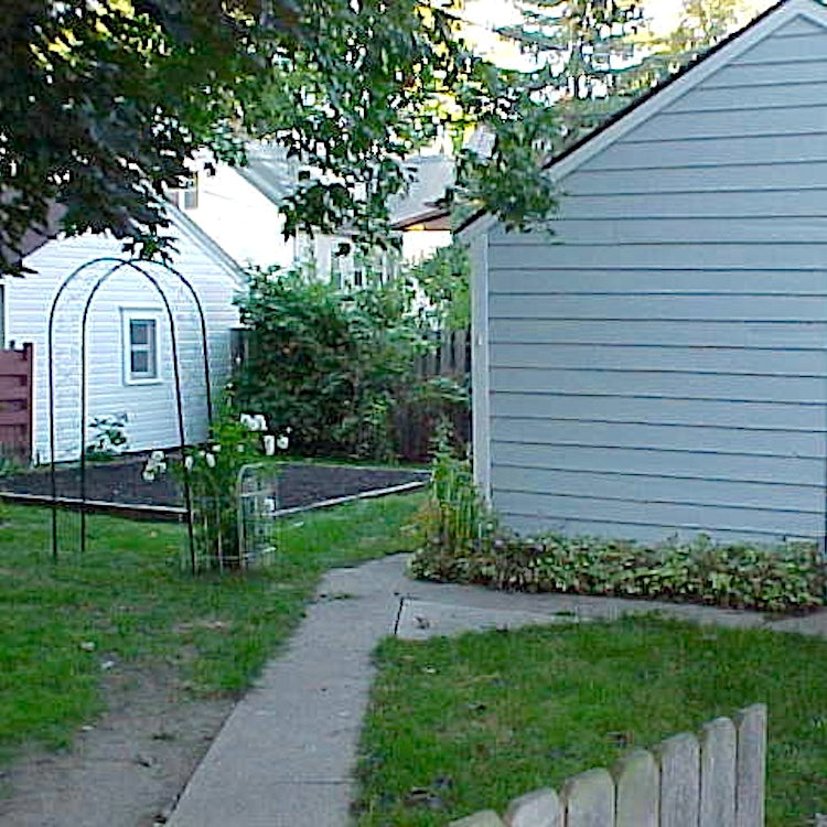 Taiga Farm and Seed Small Backyard Garden